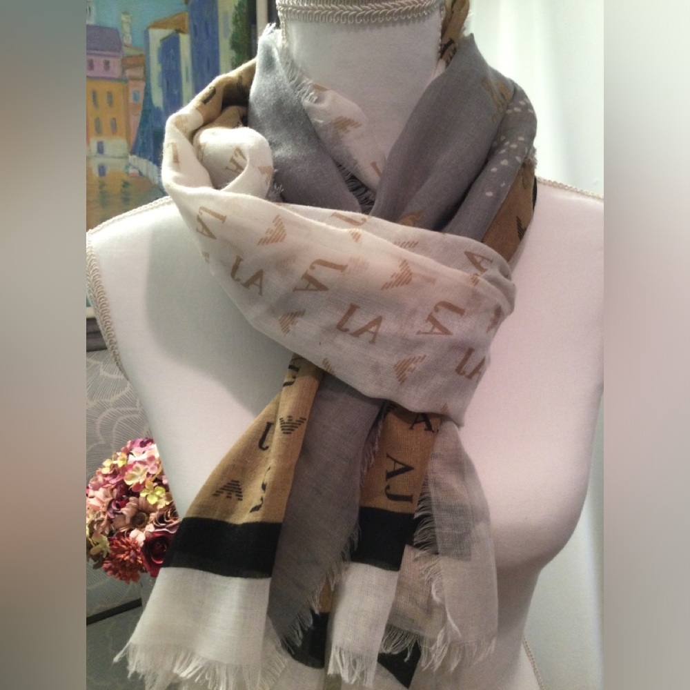 PRICE DROP! NWOT Armani Scarf